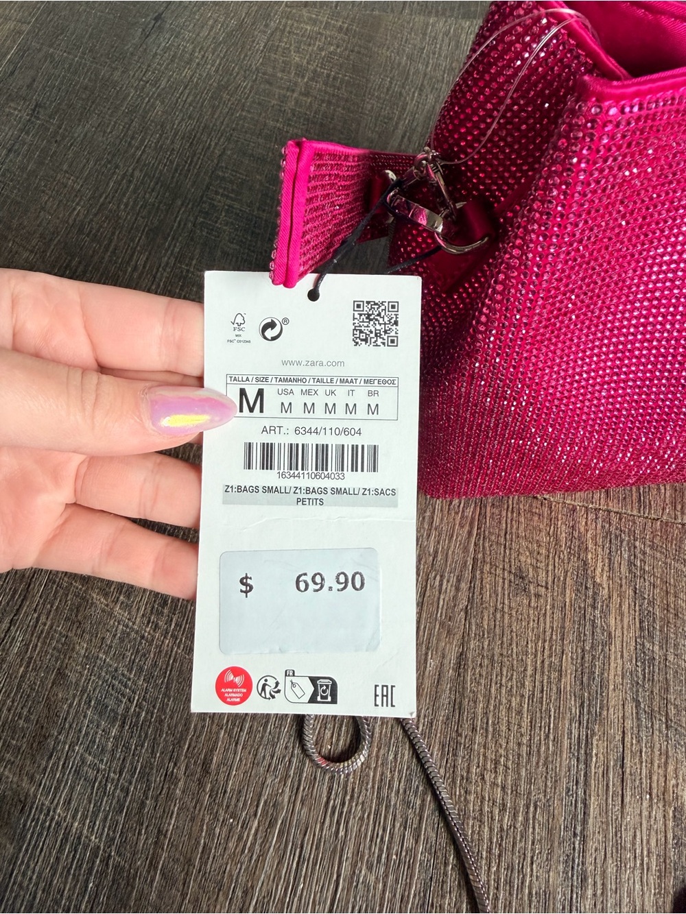 Zara Hot Pink Crystal-Embellished Wristlet Bucket Bag - Picture 5 of 6